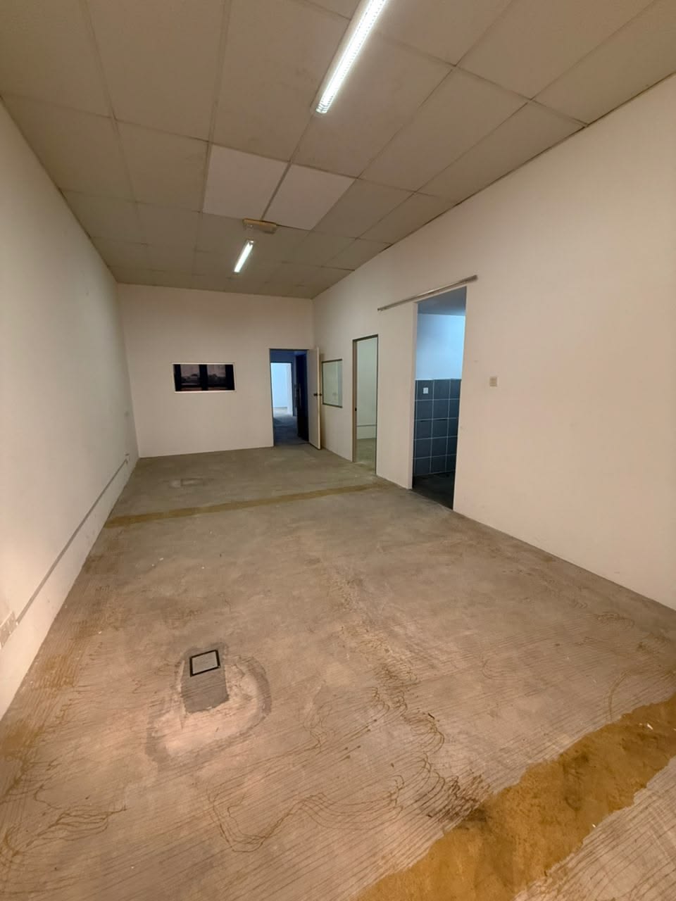 Retail for Rent in Alandur, Chennai