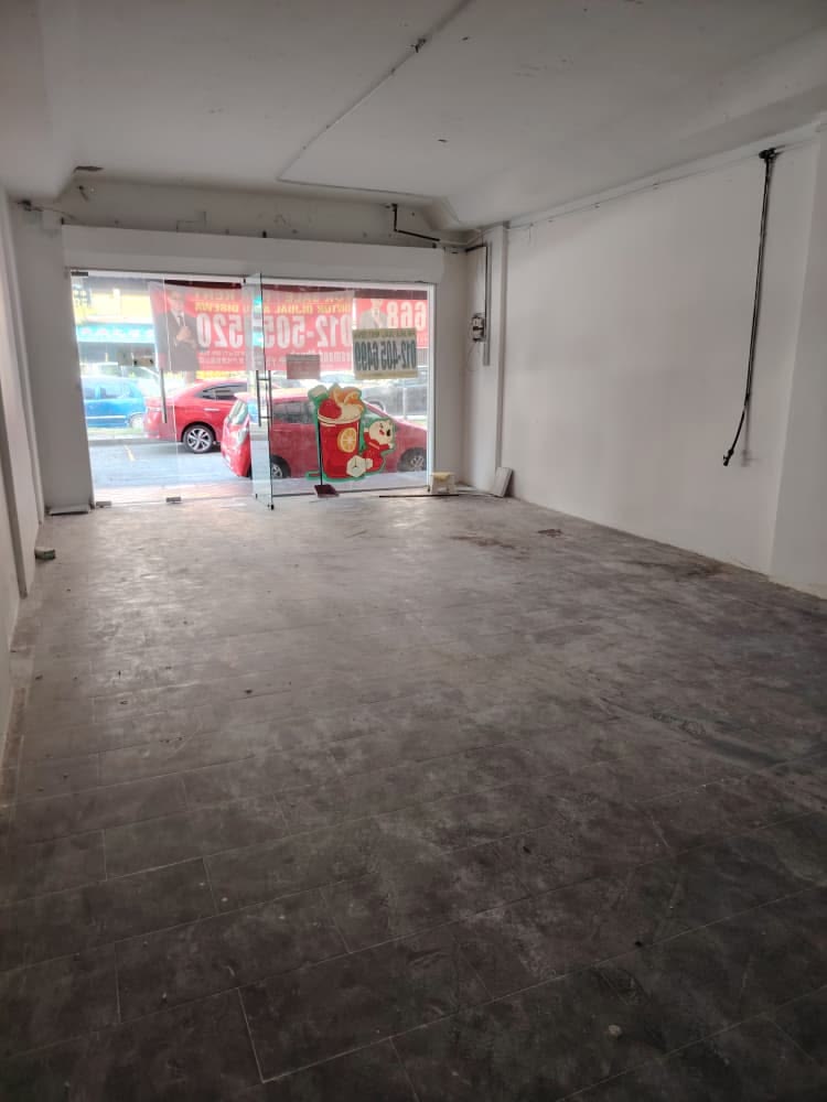 Retail for Rent in Medavakkam, Chennai